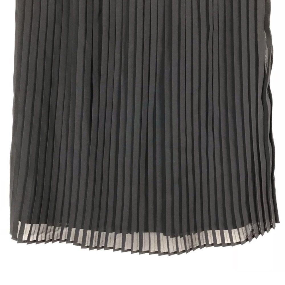 Ted Baker London ‘Saskiah’ black pleated dress (TB size 2/US size 6) in EUC - Picture 5 of 8